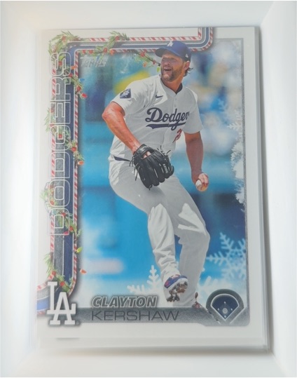 2025 Topps Holiday #H126 Clayton Kershaw — front