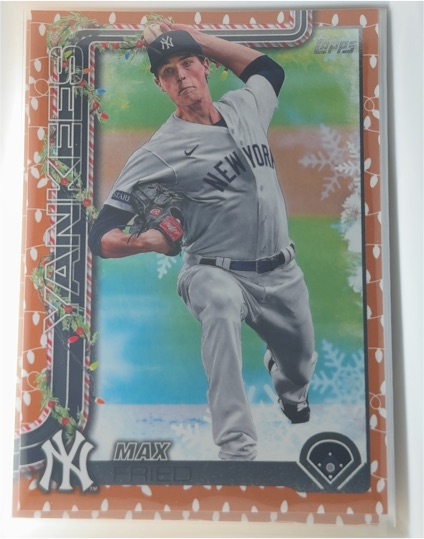 2025 Topps Holiday #H119 Max Fried — front