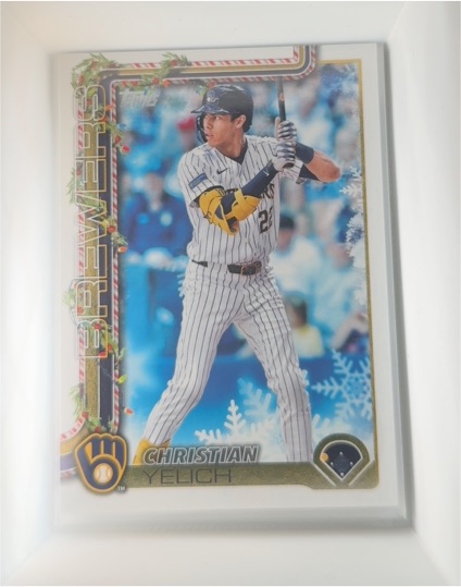 2025 Topps Holiday #H25 Christian Yelich — front