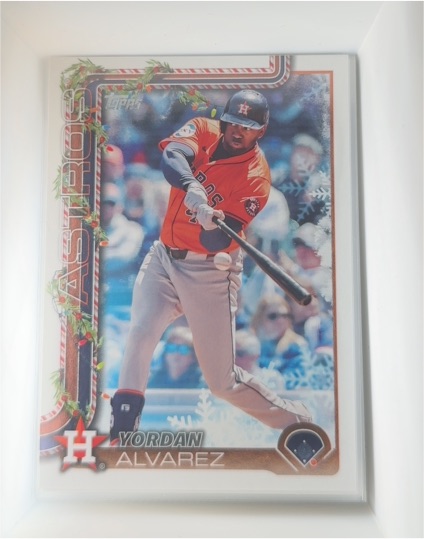 2025 Topps Holiday #H44 Yordan Alvarez — front