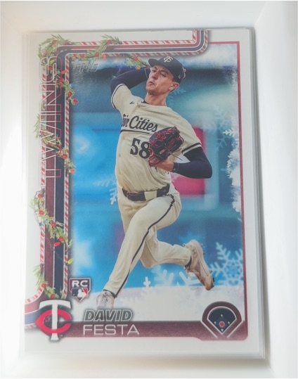 2025 Topps Holiday #H78 David Festa — front