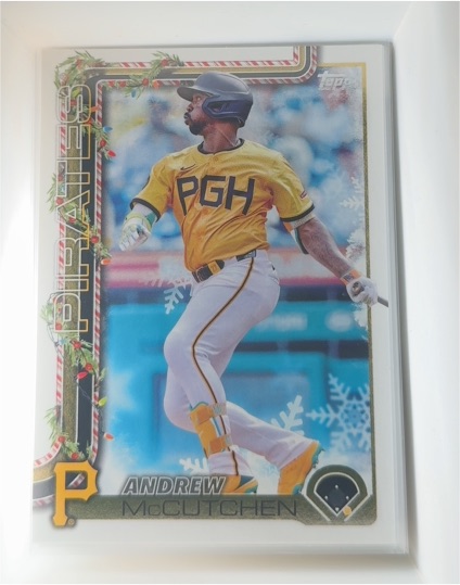 2025 Topps Holiday #H79 Andrew McCutchen — front