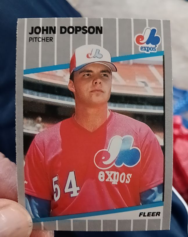 1989 Fleer #373 John Dopson — front