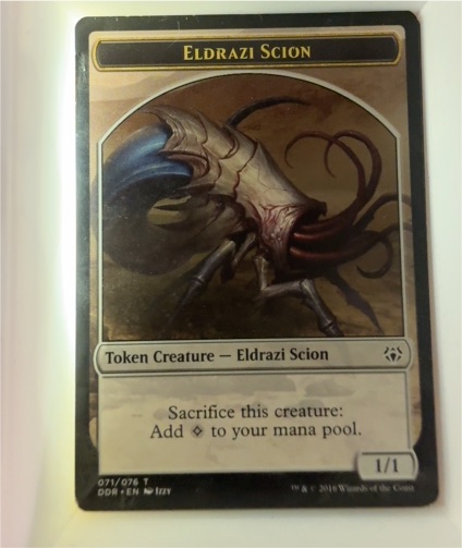 2015 Magic The Gathering Battle for Zendikar #071 Eldrazi Scion Token — front