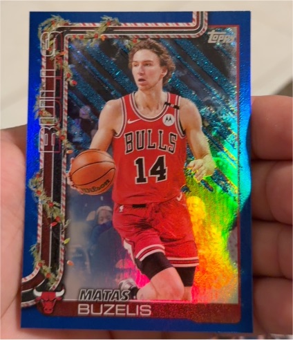 2025-26 Topps Holiday #H30 Matas Buzelis Blue Metallic Glitter — front