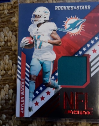 2022 Panini Rookies & Stars NFL Authentic #NA-JW Jaylen Waddle — front