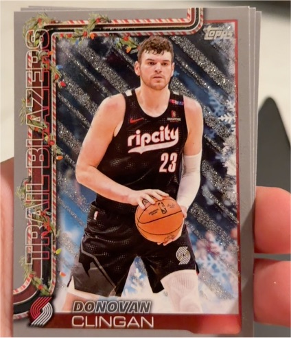2025-26 Topps Holiday #H100 Donovan Clingan — front