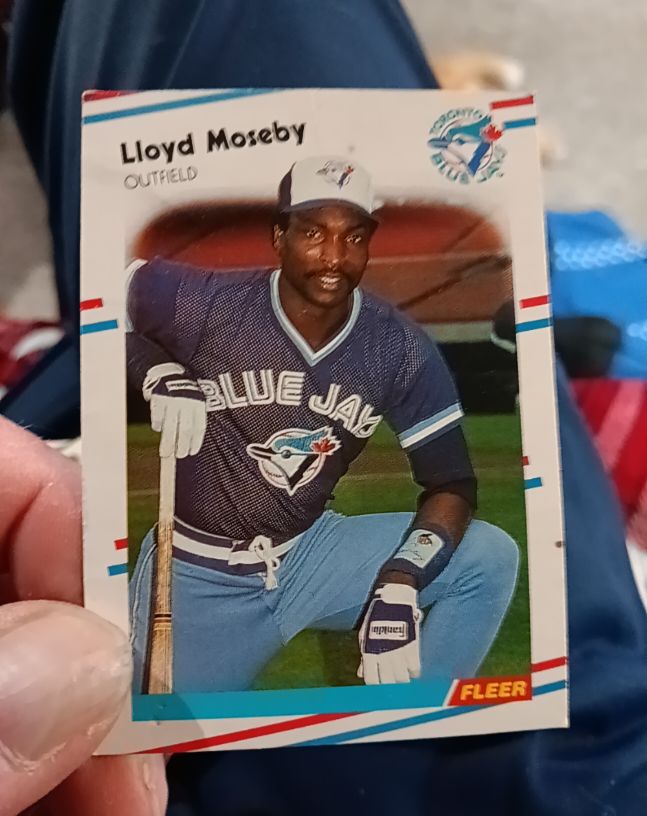 1988 Fleer #119 Lloyd Moseby — front