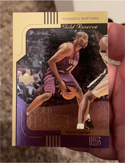 1999-00 Upper Deck Gold Reserve Gold Strike #GS15 Vince Carter — front