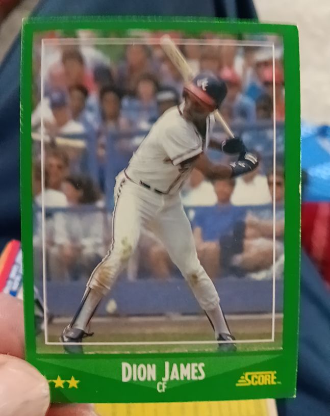 1988 Score #440 Dion James — front
