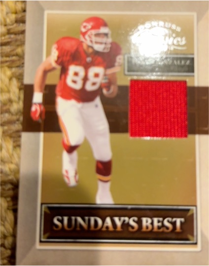 2007 Donruss Classics #SB-9 Tony Gonzalez Sunday's Best — front