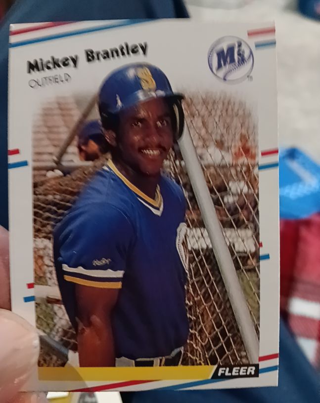 1988 Fleer #371 Mickey Brantley Seattle Mariners — front