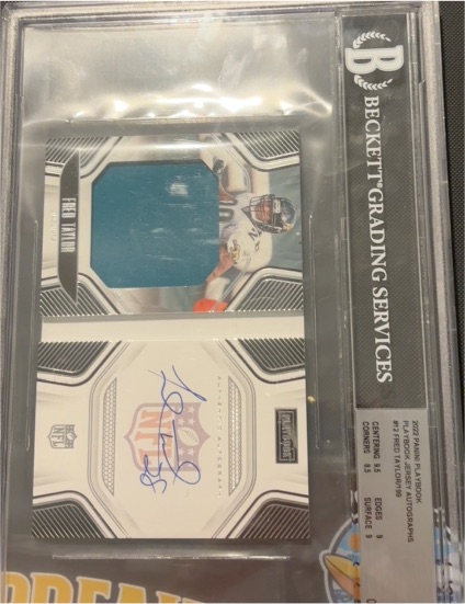 2022 Panini Playbook #240 Dameon Pierce Rookie Jersey Autograph — front