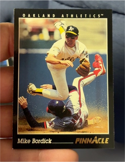 1993 Pinnacle #85 Mike Bordick — front