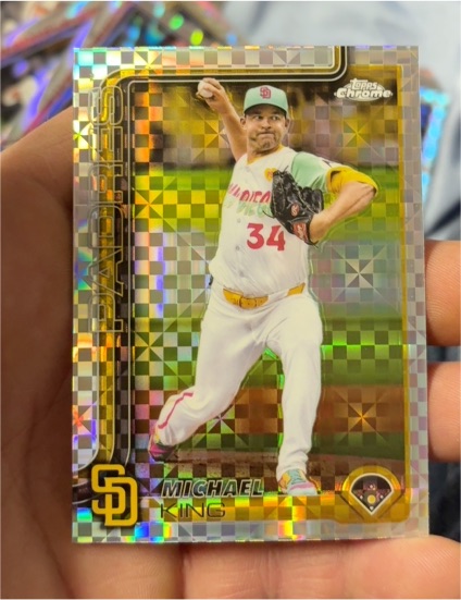 2025 Topps Chrome #35 Michael King — front