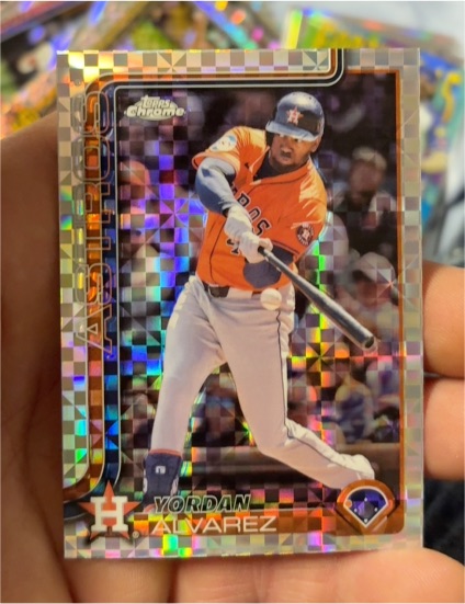 2025 Topps Chrome #267 Yordan Alvarez — front