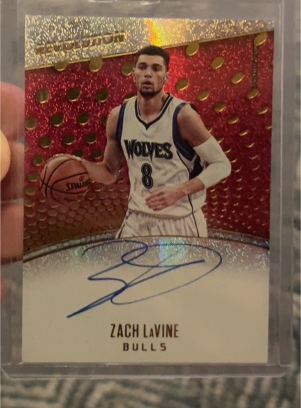 2017-18 Panini Revolution Zach LaVine Auto — front