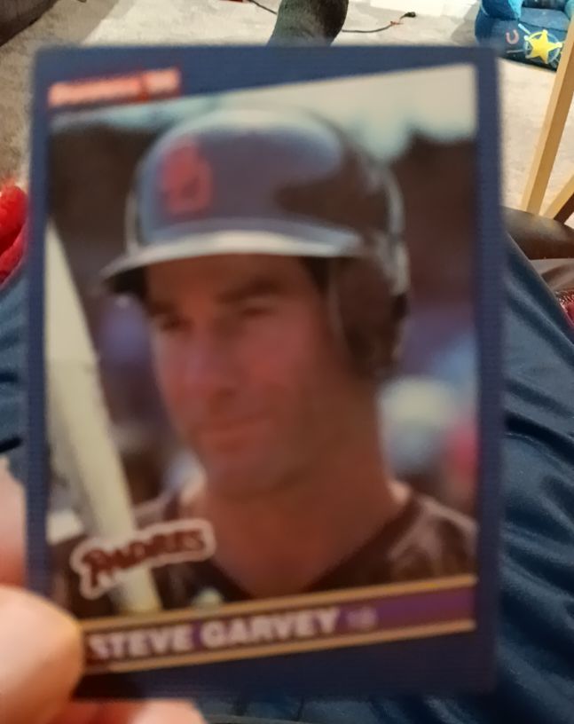 1986 Leaf #56 Steve Garvey — front