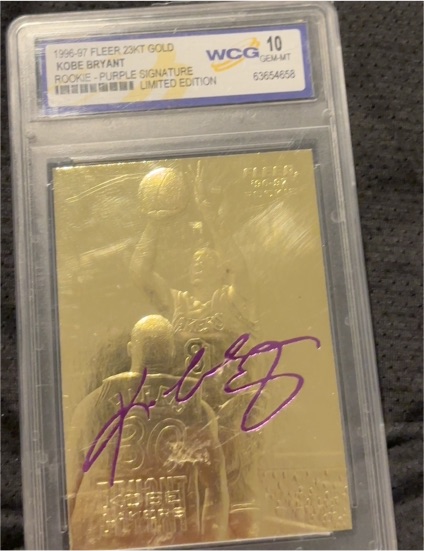 1996-97 Fleer 23KT Gold #23KT Kobe Bryant Rookie Purple Signature Limited Edition — front