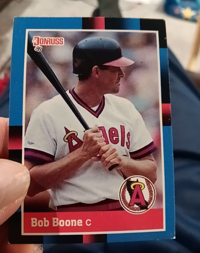 1988 Donruss #305 Bob Boone — front