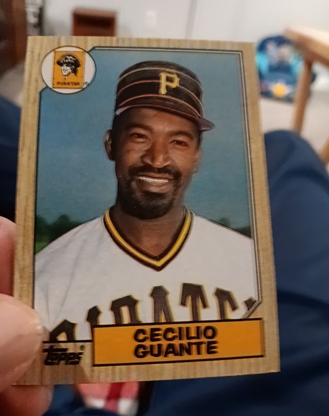 1987 Topps #219 Cecilio Guante — front