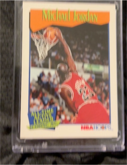 1991-92 NBA Hoops #536 Michael Jordan — front