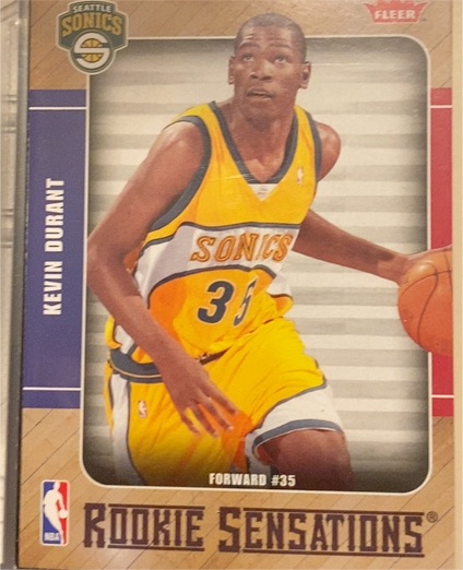 2007-08 Fleer Rookie Sensations #RS-2 Kevin Durant — front