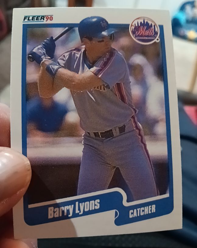 1990 Fleer #209 Barry Lyons — front