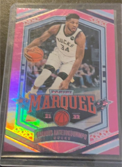 2021-22 Panini Chronicles Marquee #362 Giannis Antetokounmpo — front