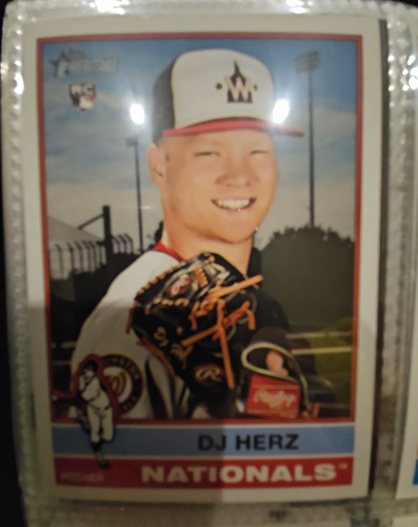 2025 Topps Heritage #289 DJ Herz — front
