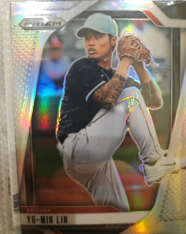 2025 Panini Prizm #178 Yu-Min Lin — front