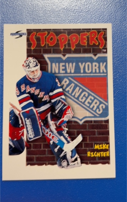1995-96 Score #321 Mike Richter — front