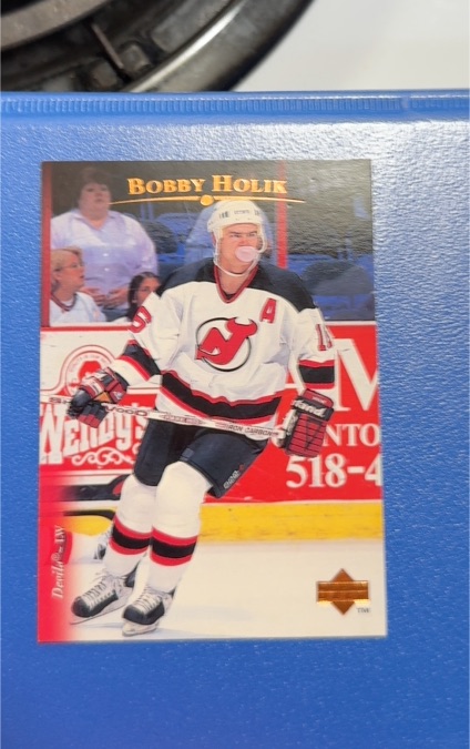1995-96 Upper Deck #365 Bobby Holik — front