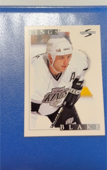 1995-96 Score #11 Rob Blake — front