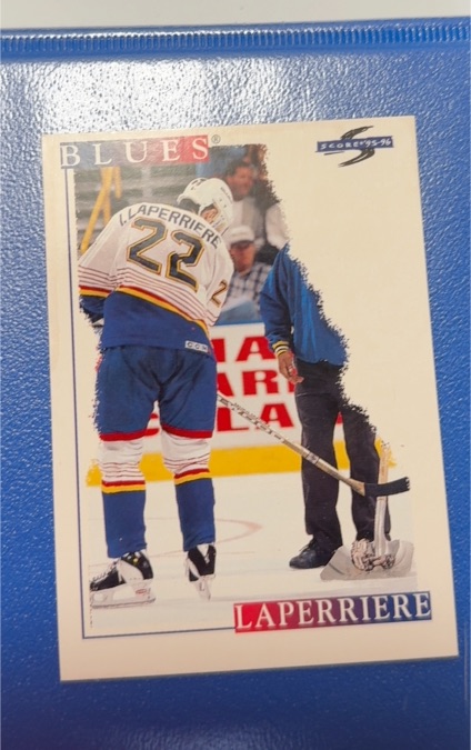 1995-96 Score #72 Ian Laperriere — front