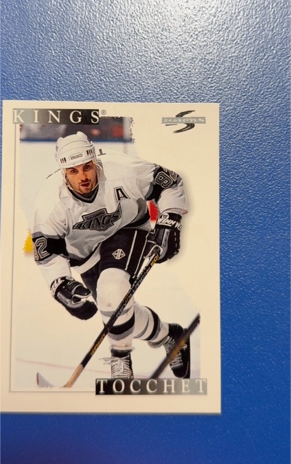 1995-96 Score #37 Rick Tocchet — front