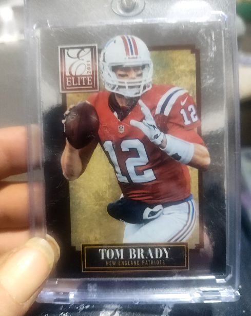2013 Panini Elite #58 Tom Brady — front
