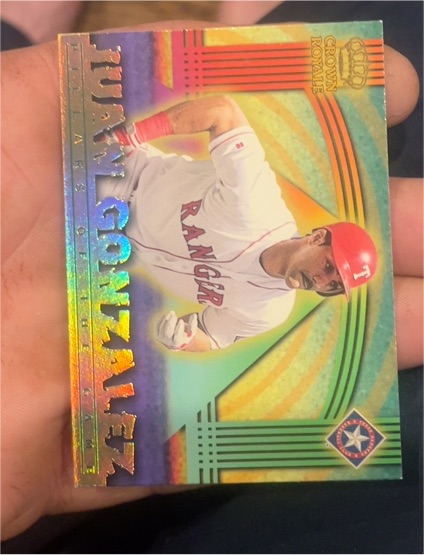 1999 Pacific Crown Royale Ivan Gonzalez — front