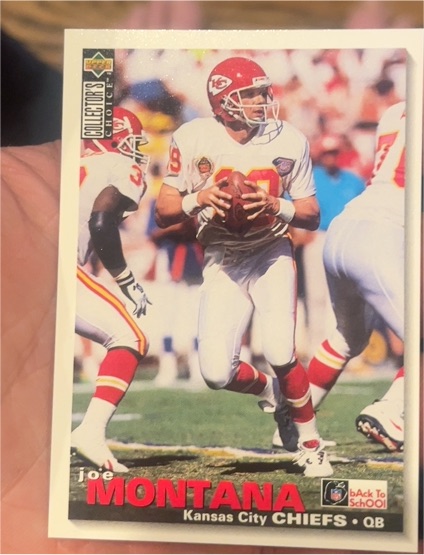 1995 Upper Deck Collector's Choice #117 Joe Montana — front