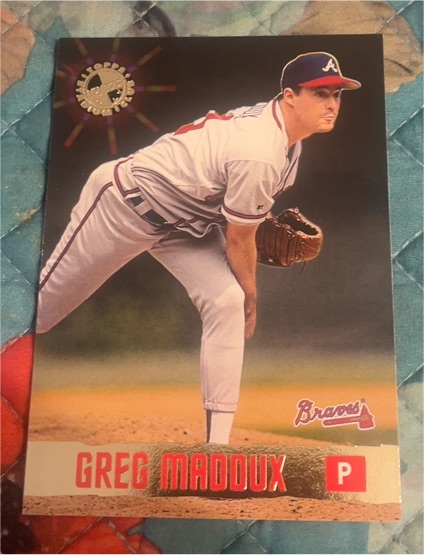 1996 Topps Stadium Club Members Only #22 Greg Maddux — front
