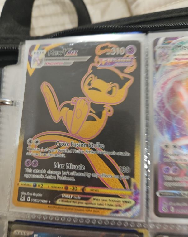 2021 Pokémon SWSH11 #VMAX Mew VMAX Fusion Strike — front