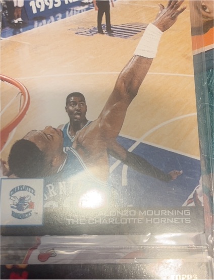 1993-94 Hoops Scoops #HS3 Alonzo Mourning Charlotte Hornets — front