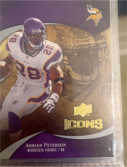 2009 Upper Deck Icons #34 Adrian Peterson — front