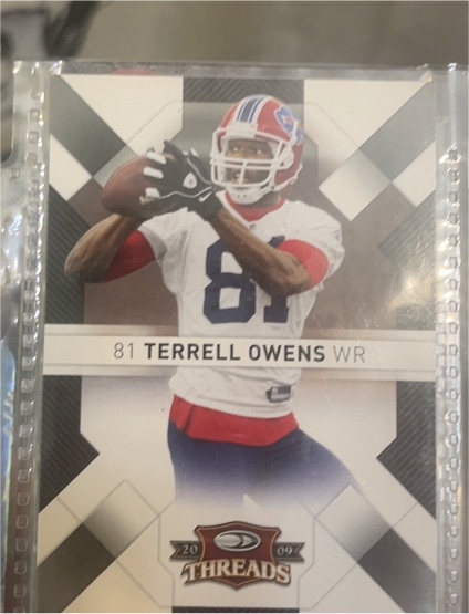 2009 Donruss Threads #12 Terrell Owens — front