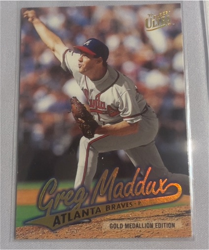 1997 Fleer Ultra #G157 Greg Maddux — front