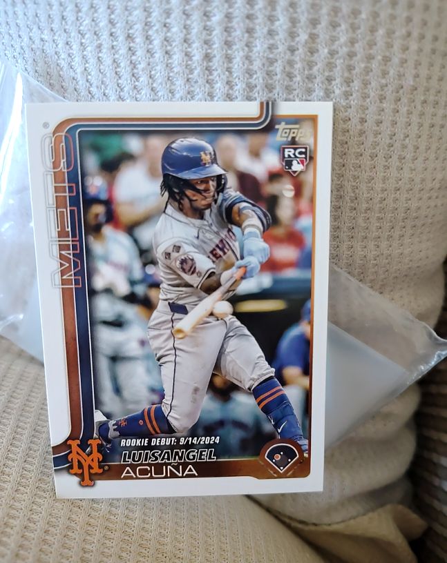 2025 Topps Update Series #US336 Luisangel Acuna — front