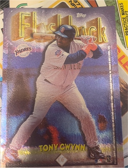 1998 Topps Flashback #FB6 Tony Gwynn — front