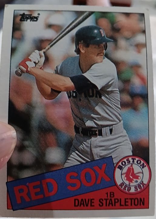 1985 Topps #322 Dave Stapleton — front