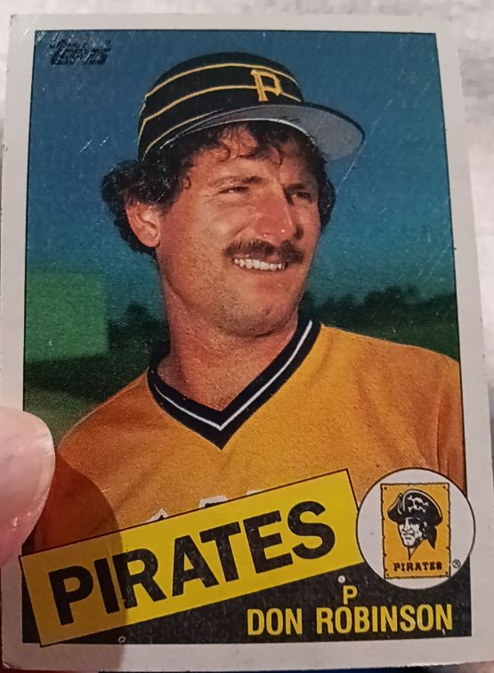 1985 Topps #537 Don Robinson — front