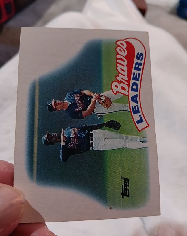1989 Topps #171 Braves Leaders — front